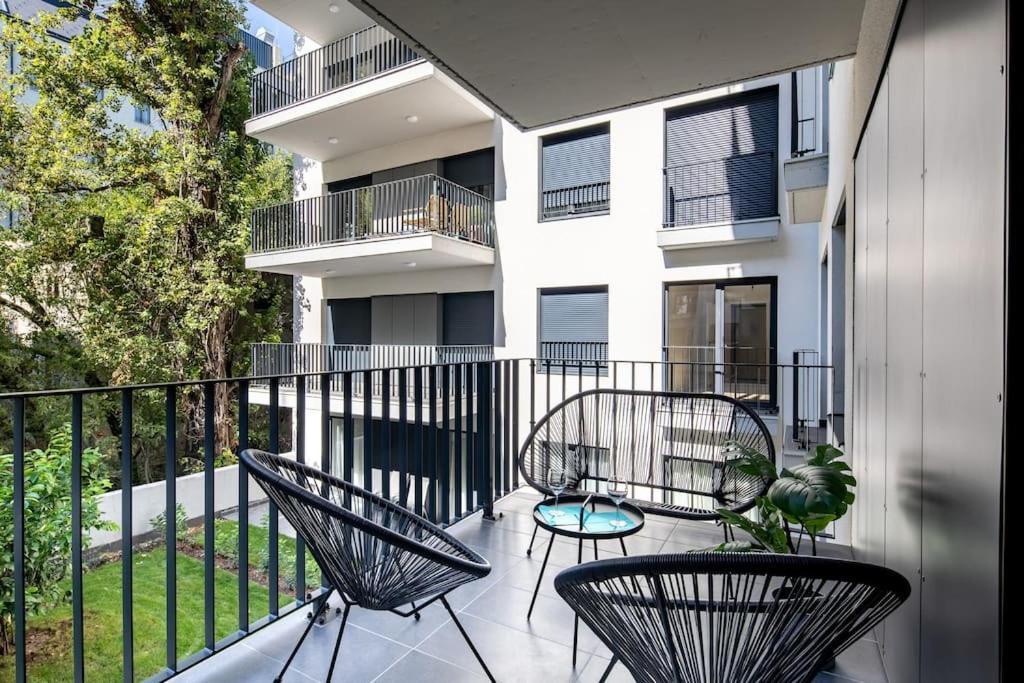Marone 209 Budapest ~ Ac/Balcony/Indoor Parking Luaran gambar